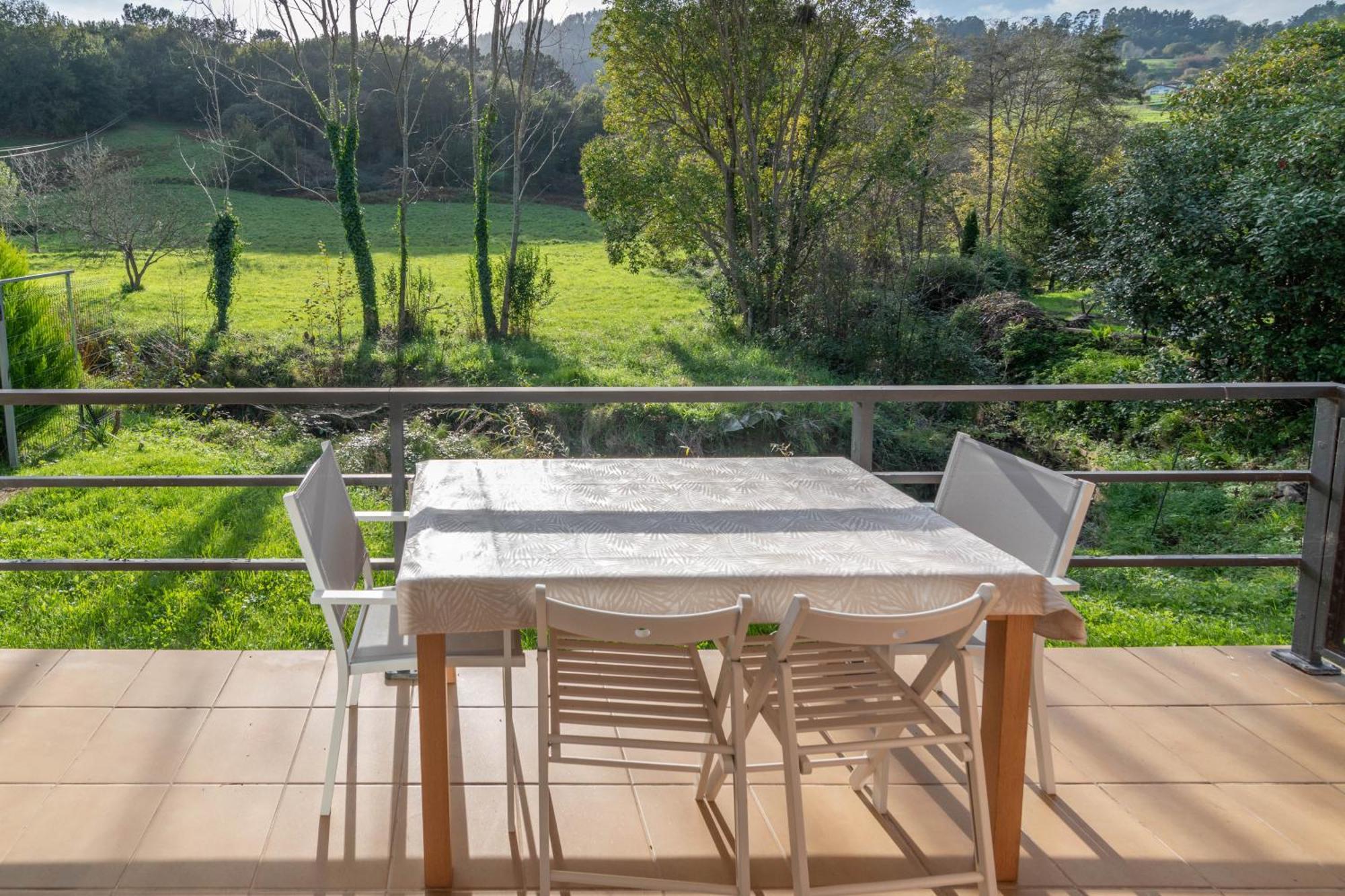 Villa Laga Blue Surf Ibarrangelu Esterno foto